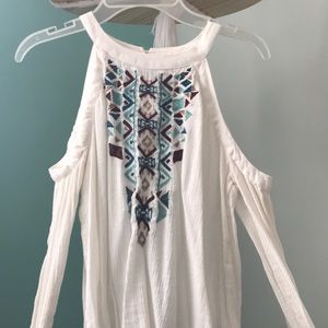 EUC embroidered hollister off the shoulder top